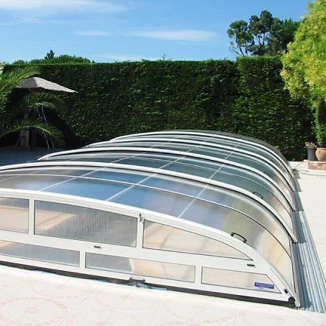 Abri pour piscine AquaComet gamme Star