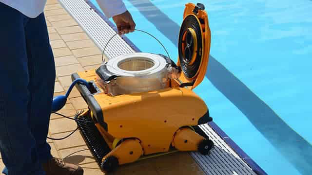 Dolphin WAVE 100 robot électrique nettoyeur pour grande piscine