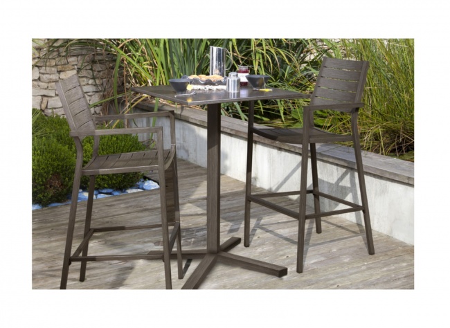 Guéridon haut 70 x 70 aluminium